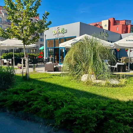 Royal Sun Premium Апартаменти *