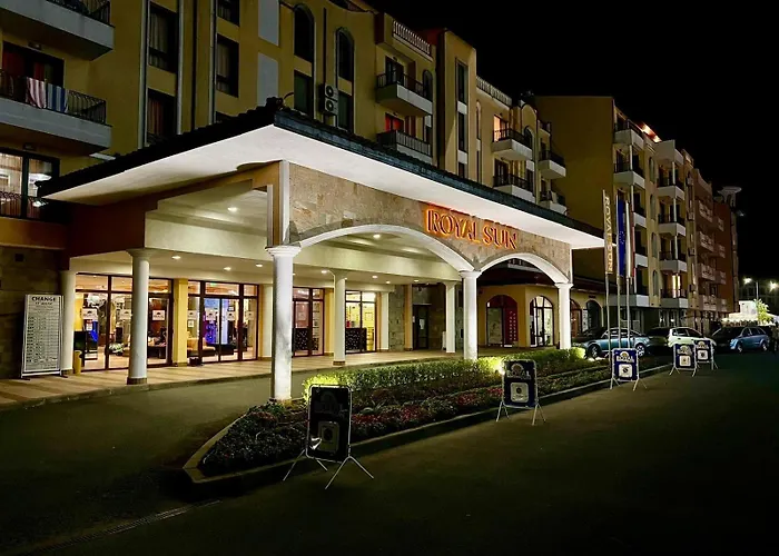 Royal Sun Premium Апартаменти *