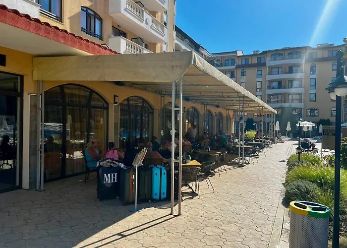 Апартаменти Royal Sun Premium *