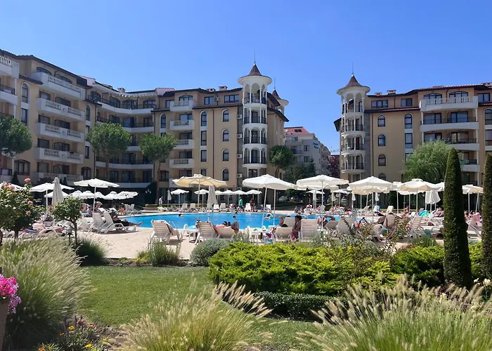 Royal Sun Premium Апартаменти *